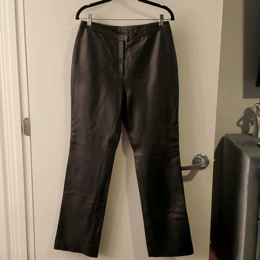 Wms Sz. 9/10 Straight Leg Genuine Leather Pants